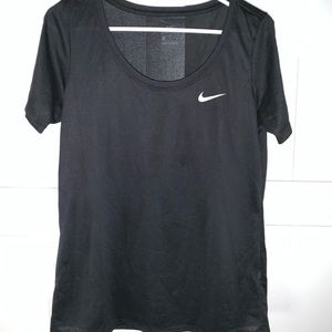 ▫️Nike Dri-Fit Shirt never worn